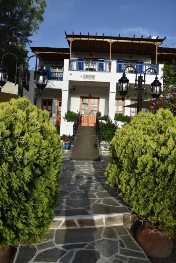 Cavo D'Oro Hotel Баци Екстериор снимка